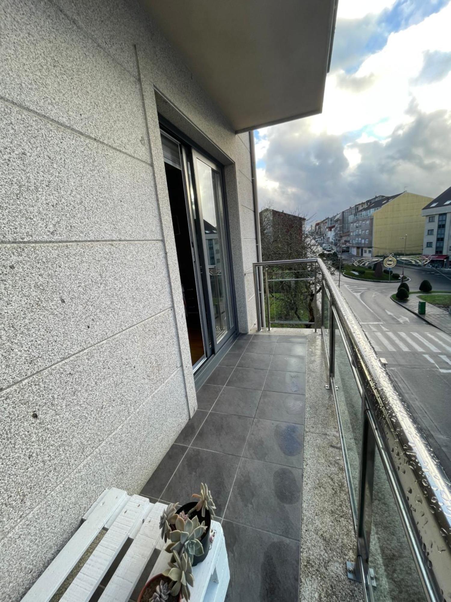 Apartamento Luminoso Y Acogedor Lalín Exterior foto